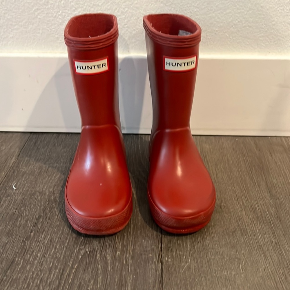 Toddler HUNTER Rain Boots sz 7, red
